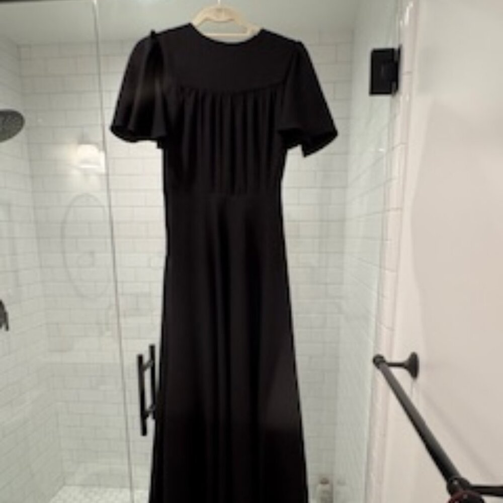 Black dress, Fame and Partners, Size 4
